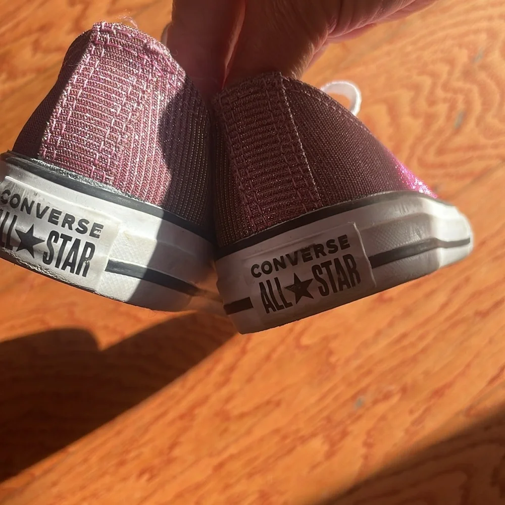Converse girls Pink and White Glitter Sneakers Sz 3